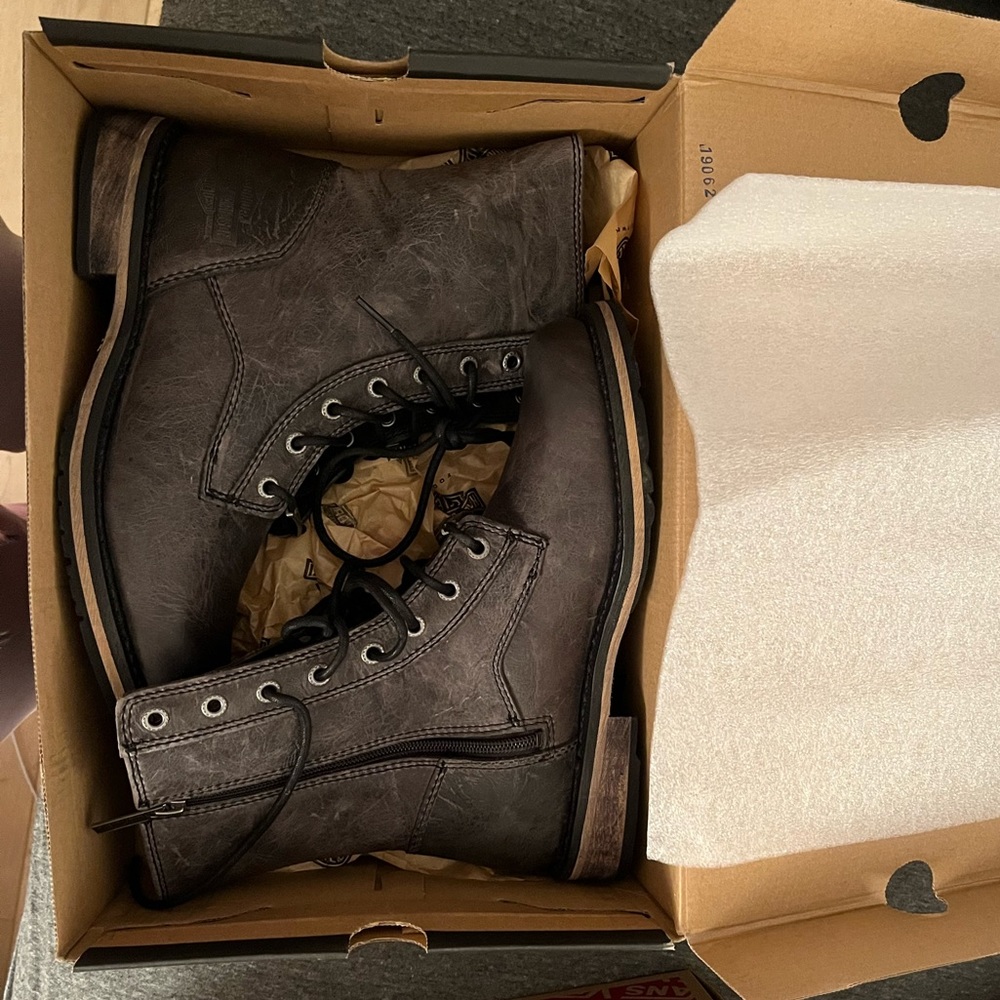 Womens Harley Boots 7.5